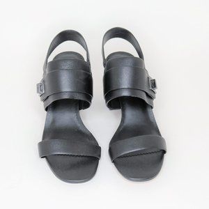 Karl Lagerfeld | Jaylynn Sandal
